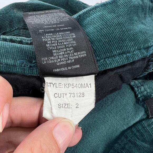 Kut From the Kloth Baby Bootcut Emerald Green Corduroy Pants KP540MA1 Size 2 - Picture 10 of 13